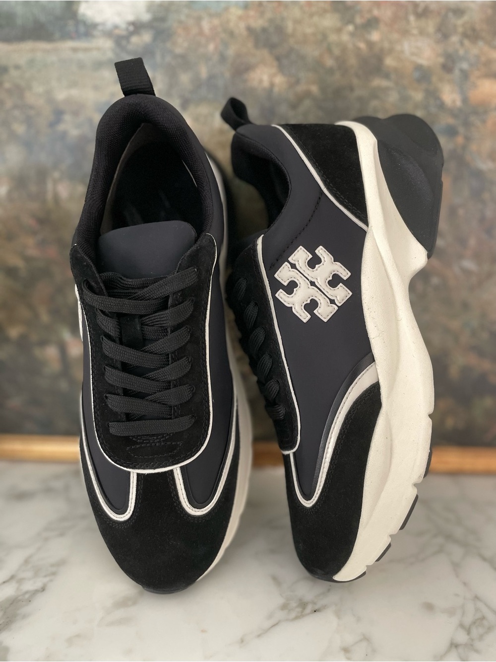New Tory Burch Good Luck Sneakers Leather Suede Trainers Black & White Size 9.5 - Picture 8 of 10